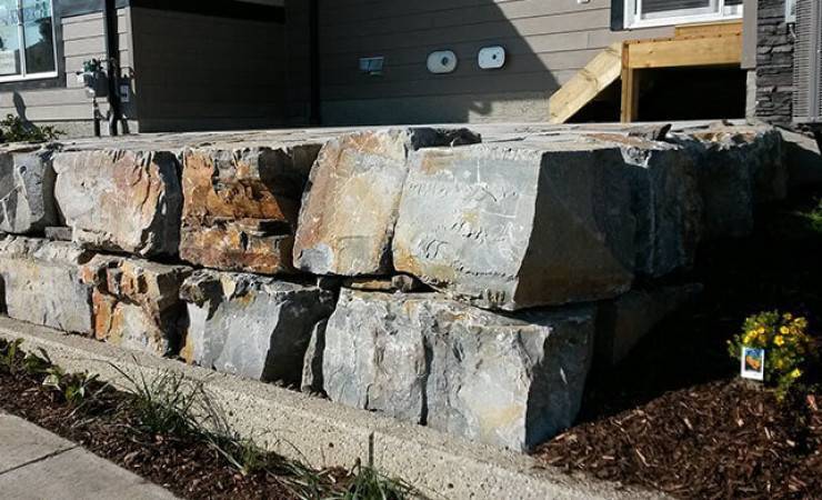 BOULDER WALLS