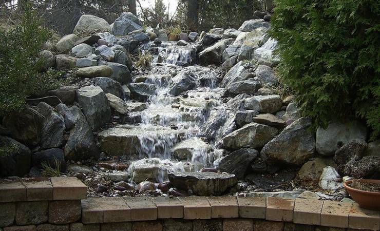 DRY CREEKS